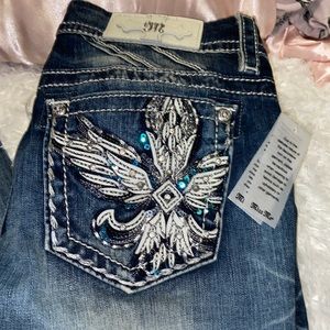 Miss Me Wing embellished pocket Easy skinny jeans. NWT